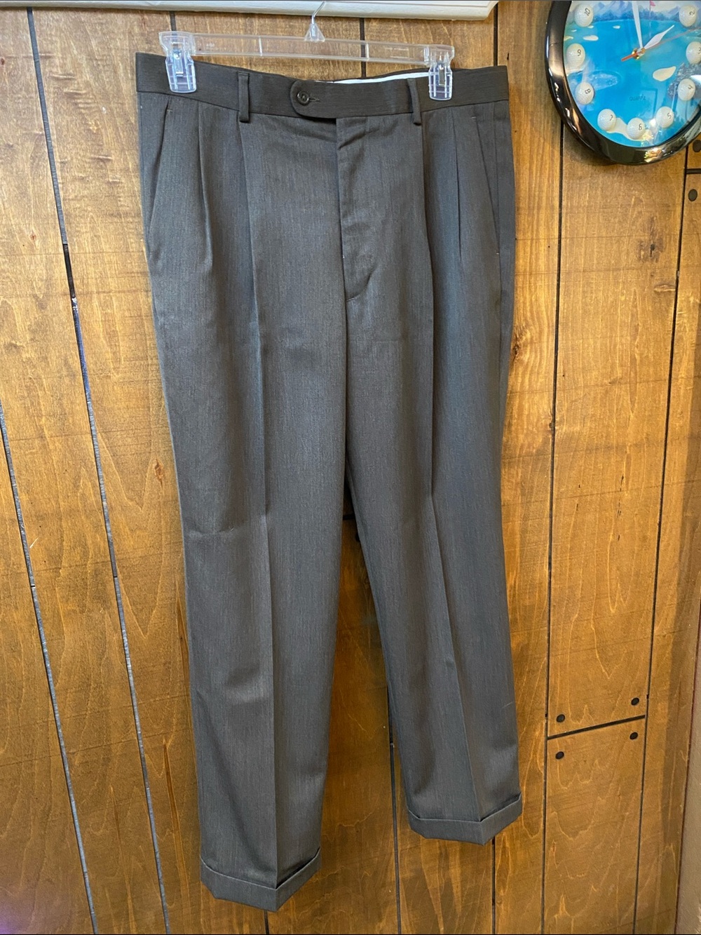 croft & barrow Men's Pleated Dress Pants in brownish gray 36x30 Wool